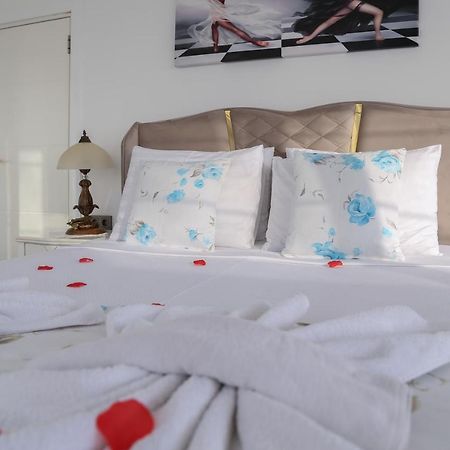 Dantela Butik Hotel Çeşme Exterior foto