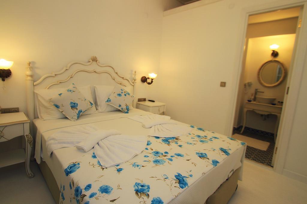 Dantela Butik Hotel Çeşme Zimmer foto